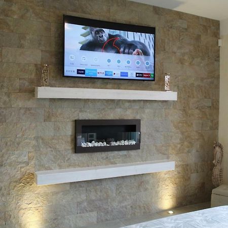 Villa Martina Luxury Rooms Ντεζεντσάνο ντελ Γκάρντα Εξωτερικό φωτογραφία